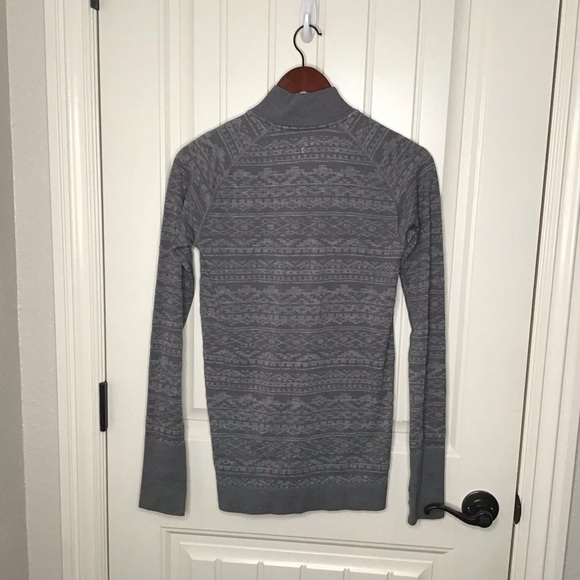 Lululemon Rest Less 1/4 Zip Pullover in Heathered Grey. - Picture 6 of 10